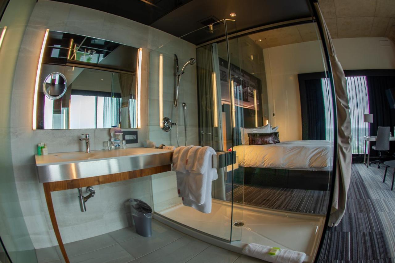 Grand Times Hotel Drummondville Eksteriør billede