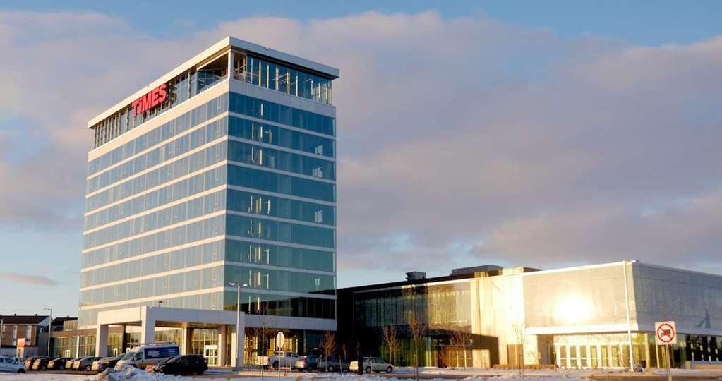 Grand Times Hotel Drummondville Eksteriør billede