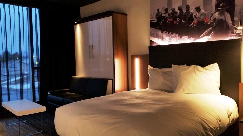 Grand Times Hotel Drummondville Eksteriør billede