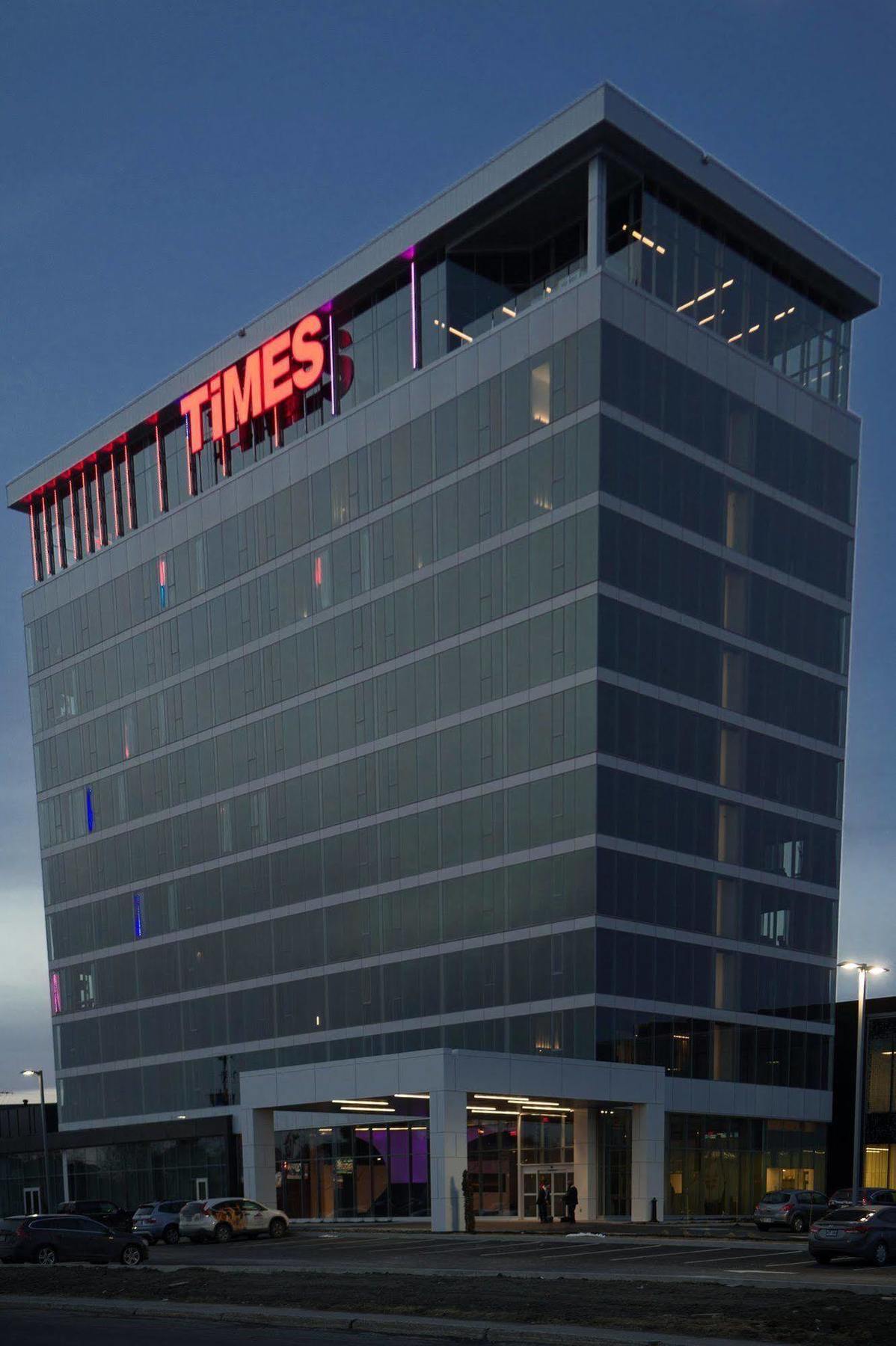 Grand Times Hotel Drummondville Eksteriør billede