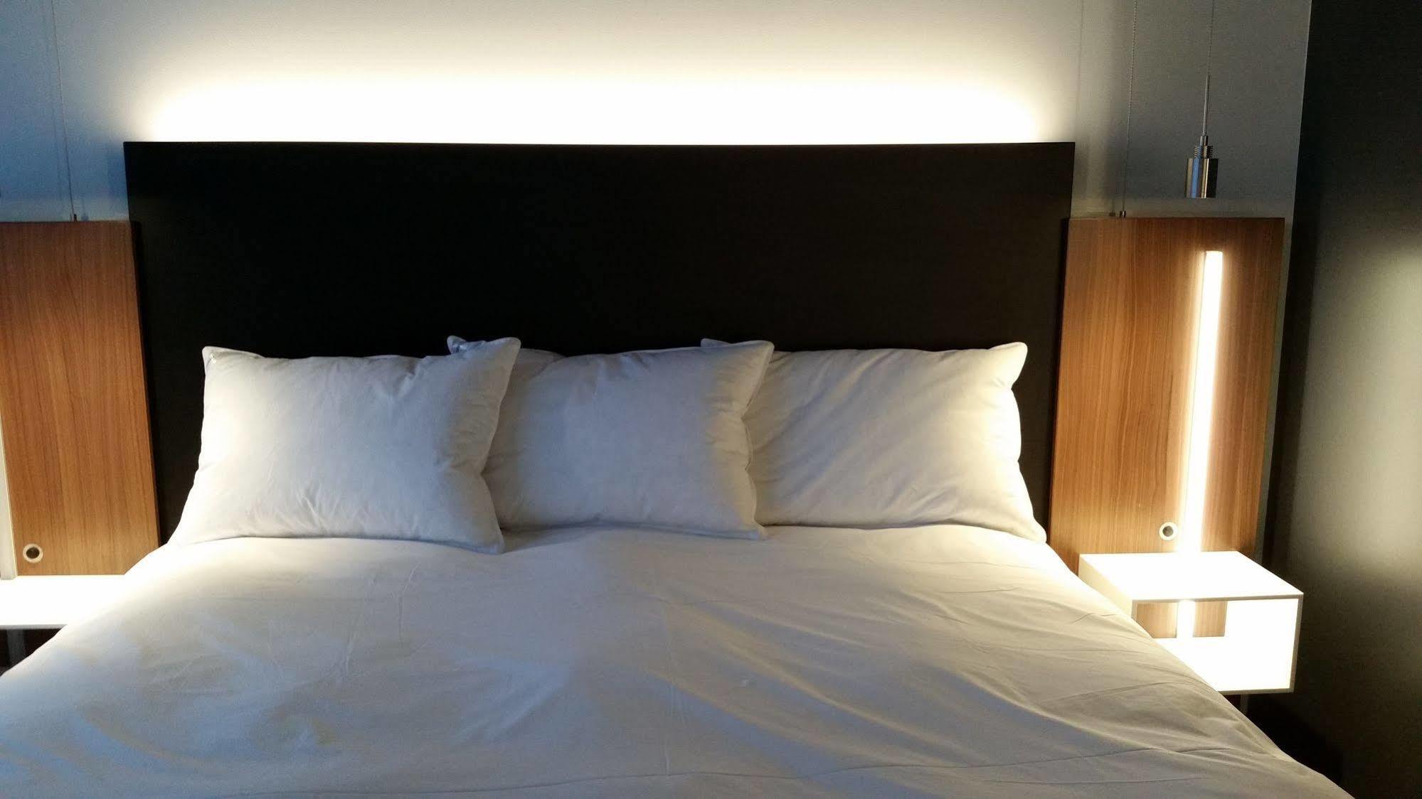 Grand Times Hotel Drummondville Eksteriør billede