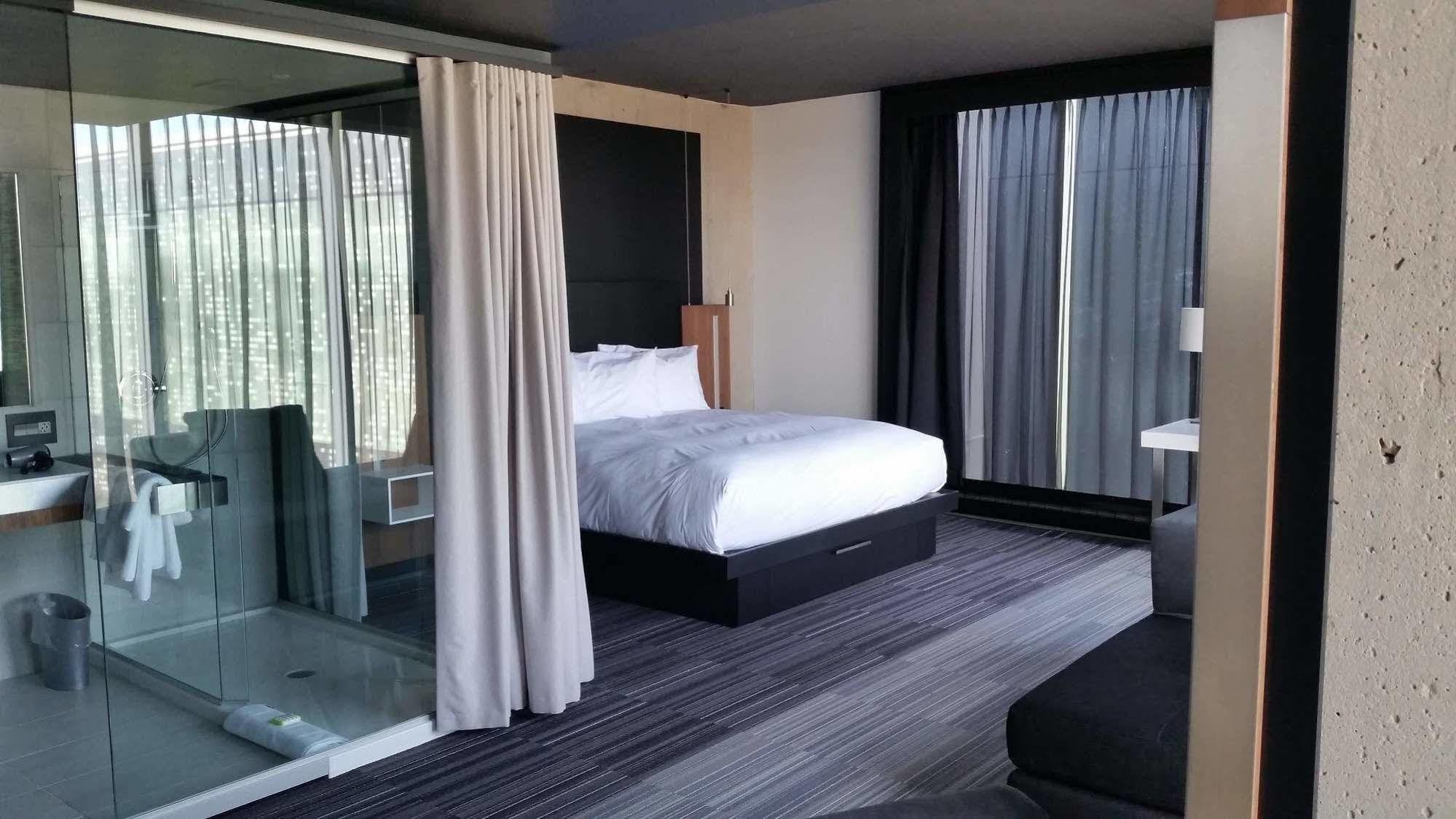 Grand Times Hotel Drummondville Eksteriør billede