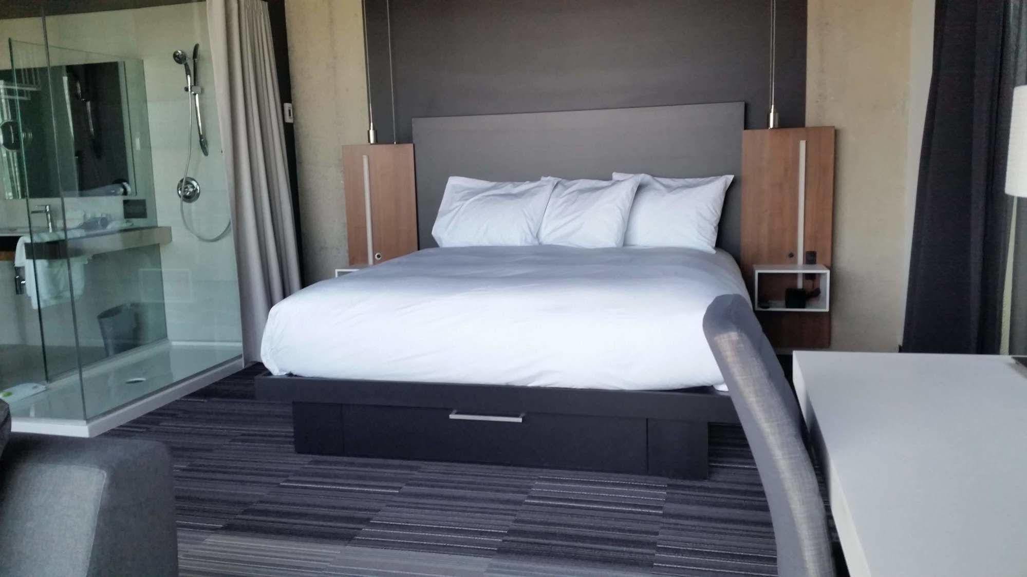 Grand Times Hotel Drummondville Eksteriør billede