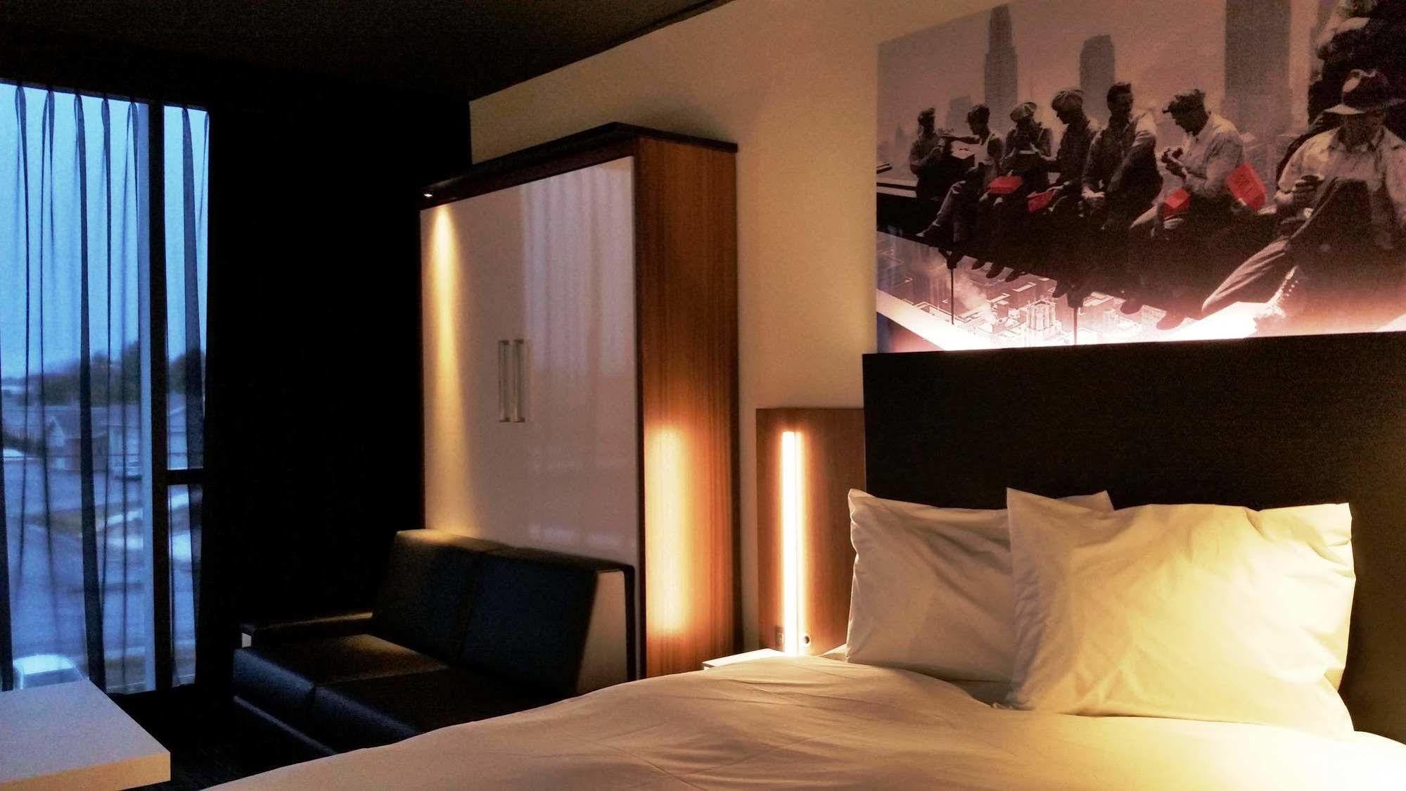 Grand Times Hotel Drummondville Eksteriør billede